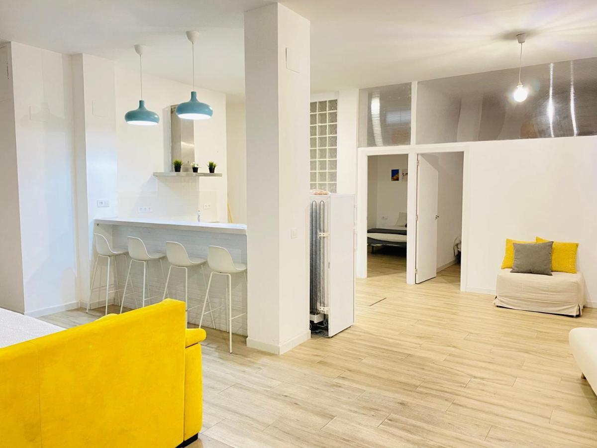Flamenca Triana - Apartamento Wifi Con 2 Dormitorios 2 Sofas Camas 2 Banos Sevilha Exterior foto