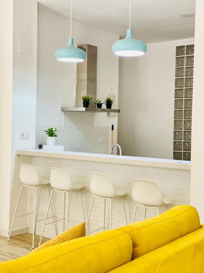 Flamenca Triana - Apartamento Wifi Con 2 Dormitorios 2 Sofas Camas 2 Banos Sevilha Exterior foto